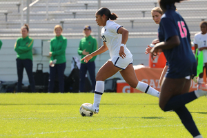 Lily Joseph’s two goals in the first half powered Notre Dame to a 3-0 win over Syracuse.